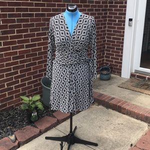 Women’s long sleeve printed dress